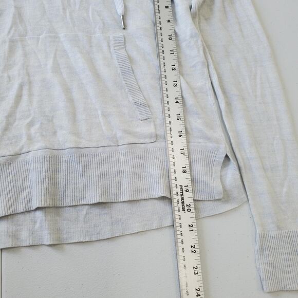 Lululemon Cashmere Hoodie Womens Large Light Blue Grey Knit Thumbholes V Neck - Picture 4 of 7